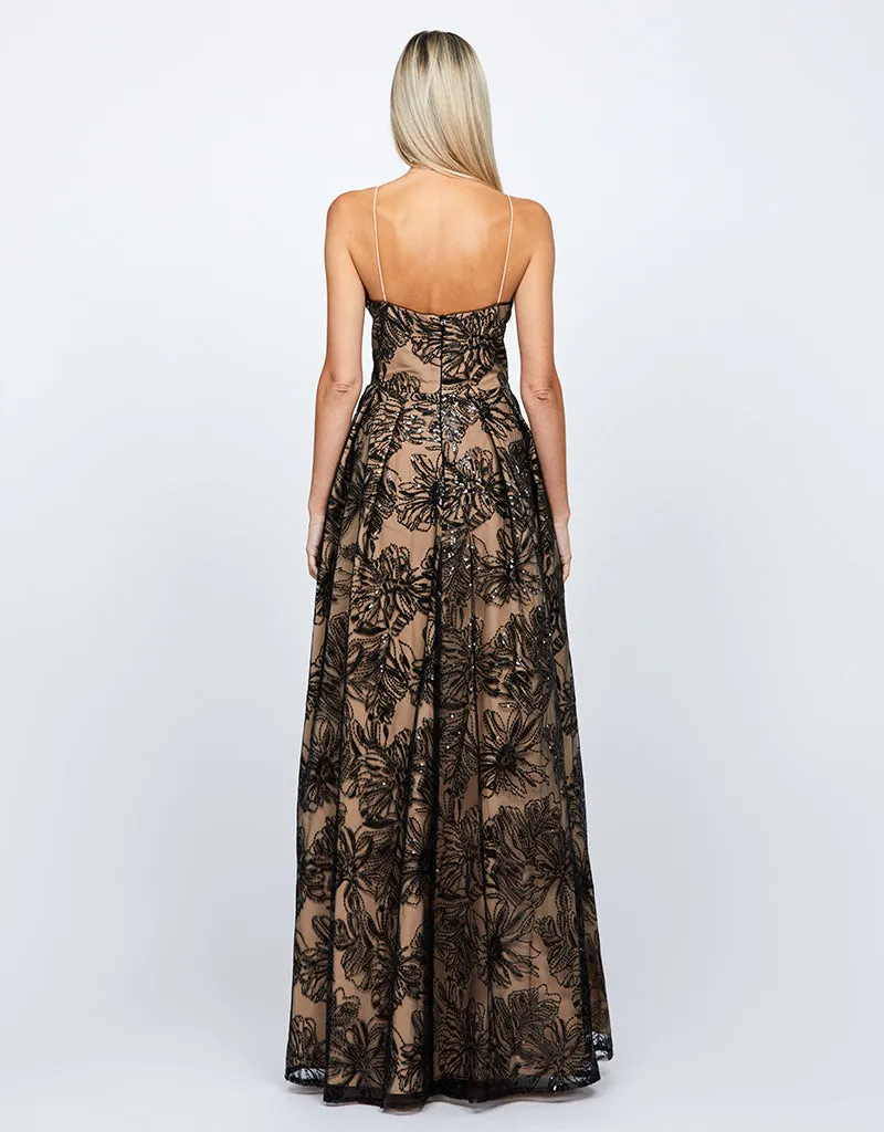 BAMBIE SCOOP NECK GOWN B67D02L