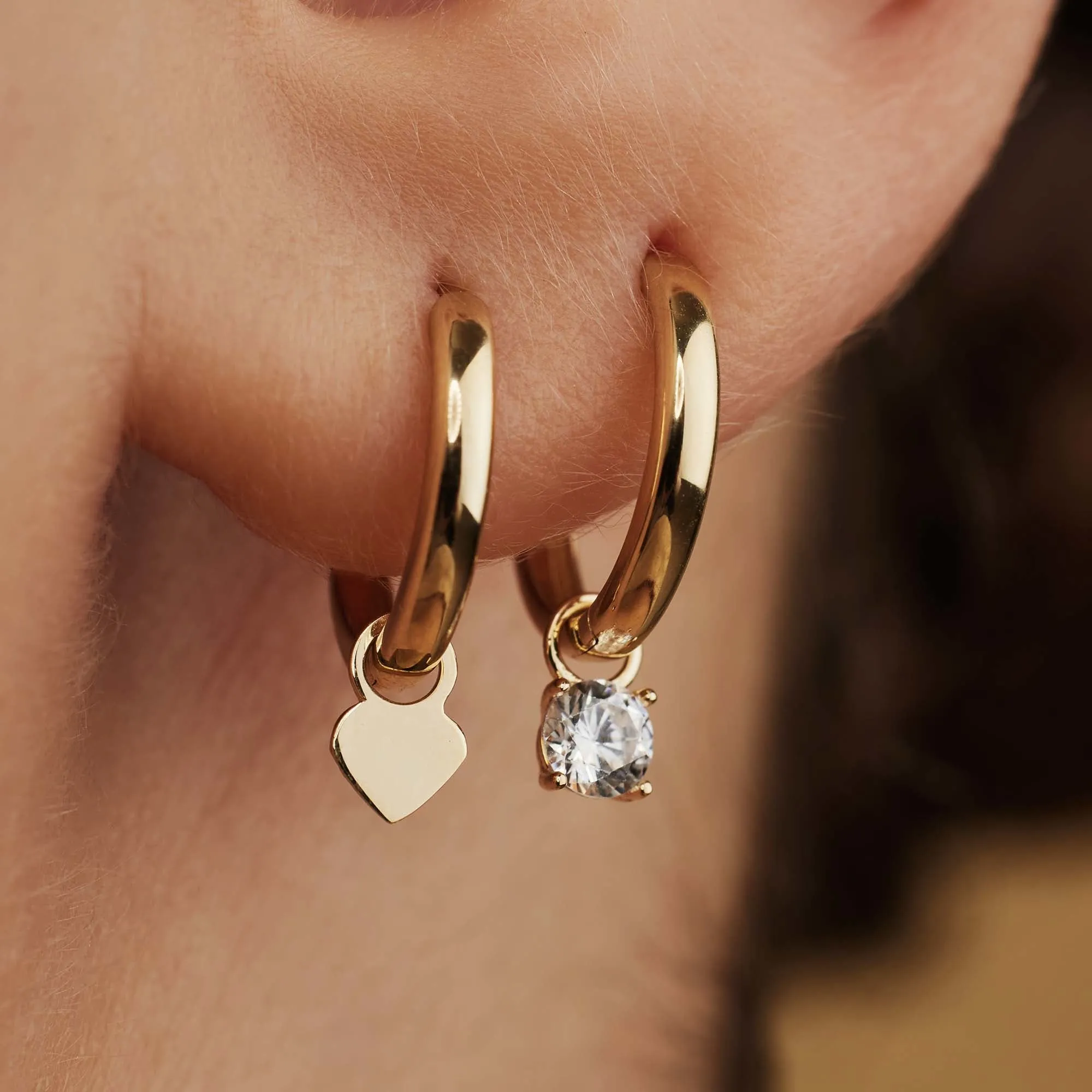 Belleville Amore 14 karat gold hoop earrings with heart