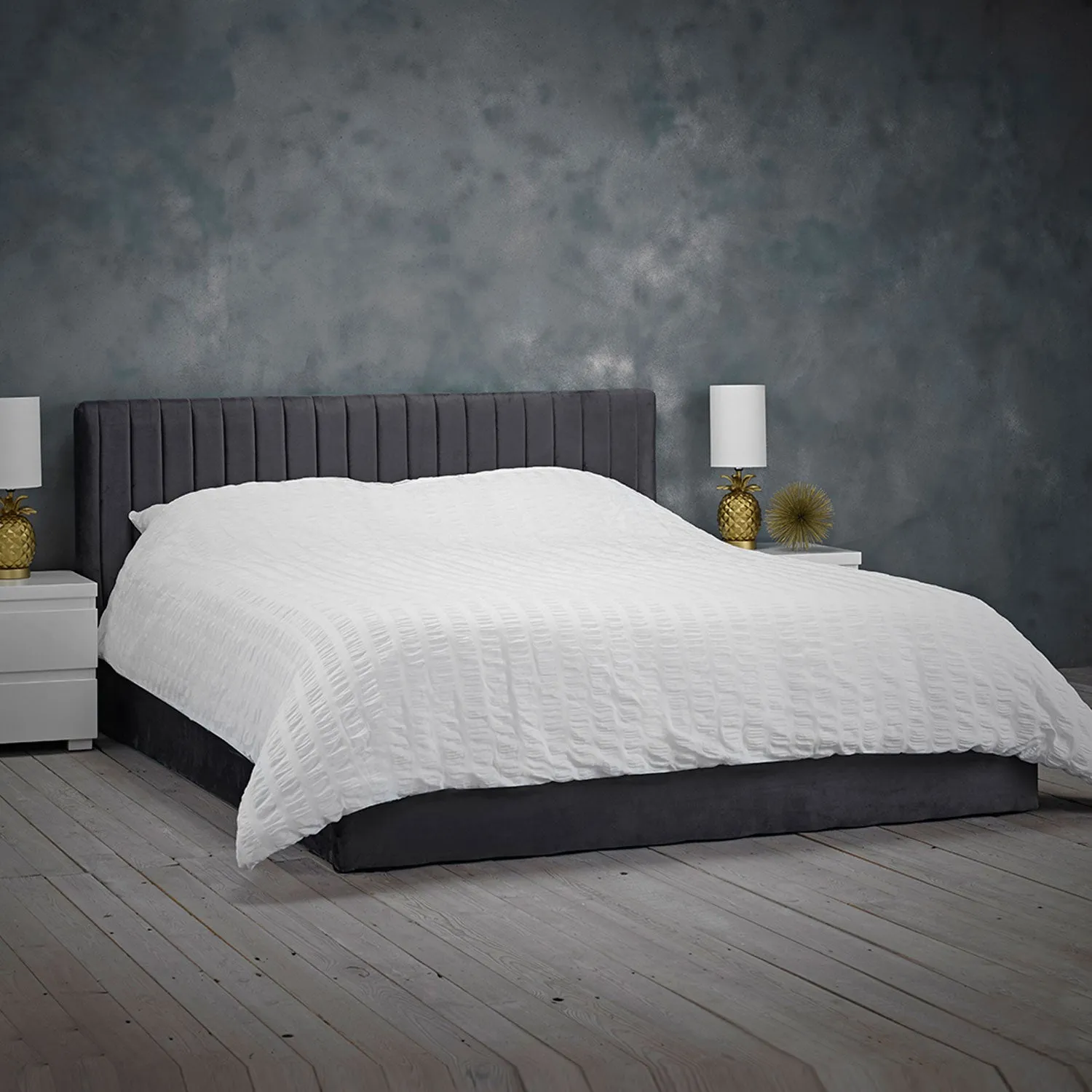 Berlin Velvet Ottoman Double Bed