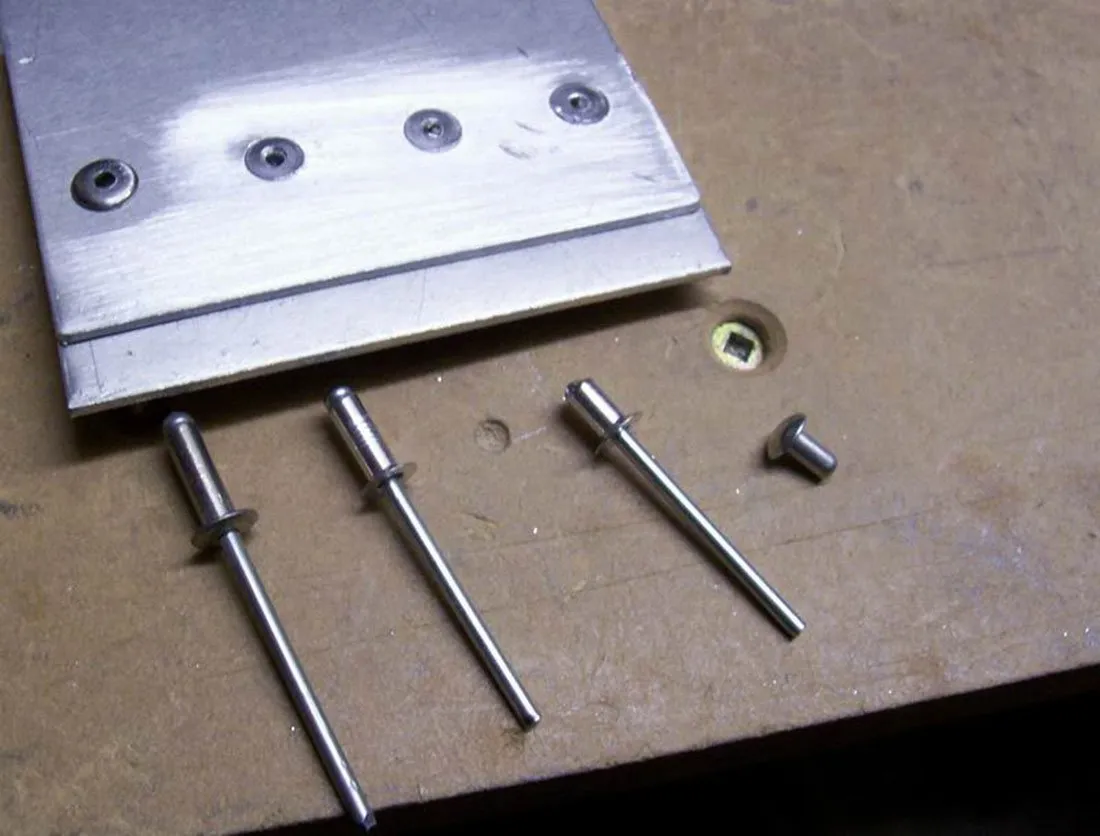 Bolt Dropper Rivets, Stainless Steel 1/8" x 1/8" Inch (100 Pack), Gap (0.06-0.12)", Blind