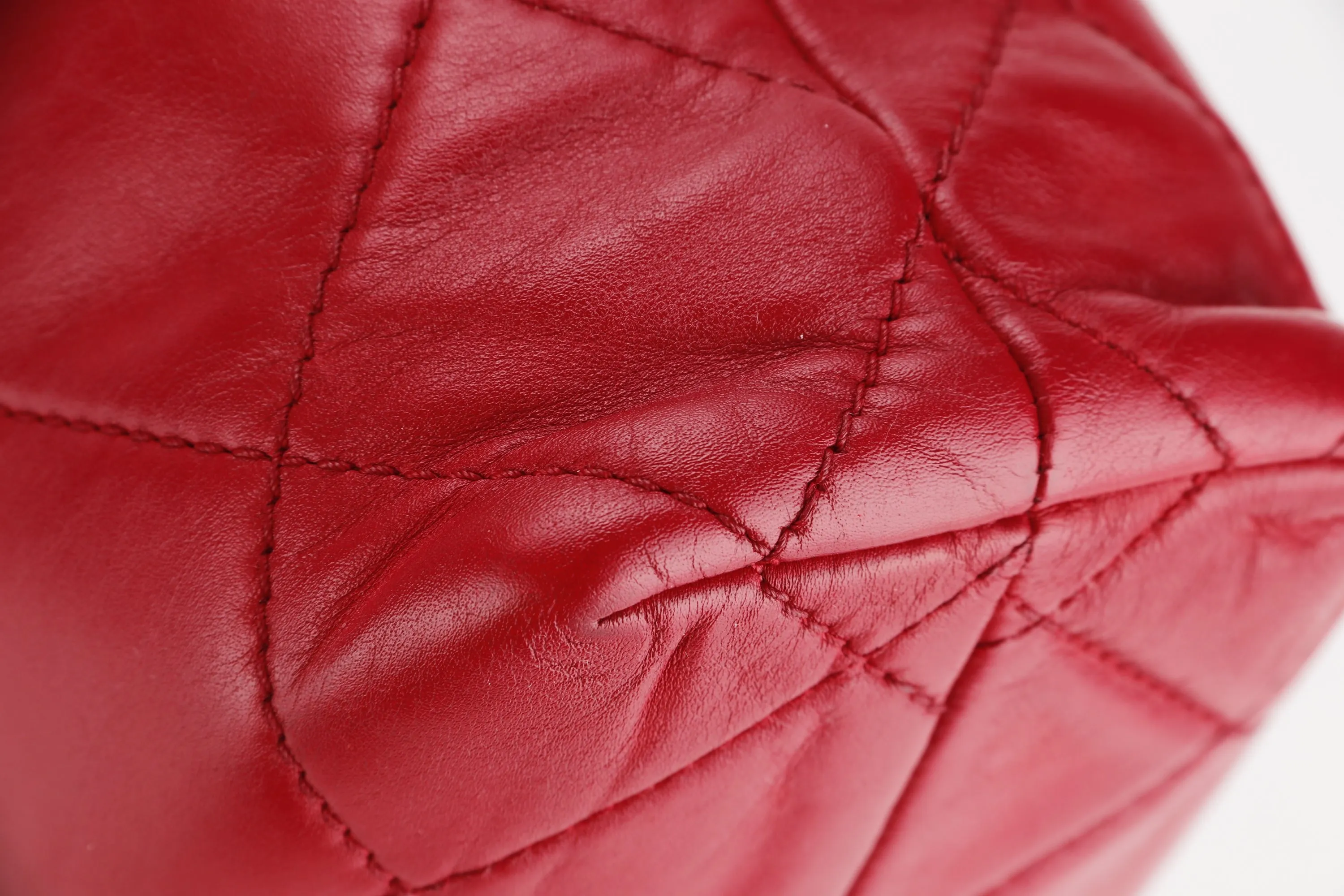 CHANEL RED QUILTED LAMBSKIN 32CM SHOULDER BAG (1466xxxx) SILVER HARDWARE, NO CARD & DUST COVER
