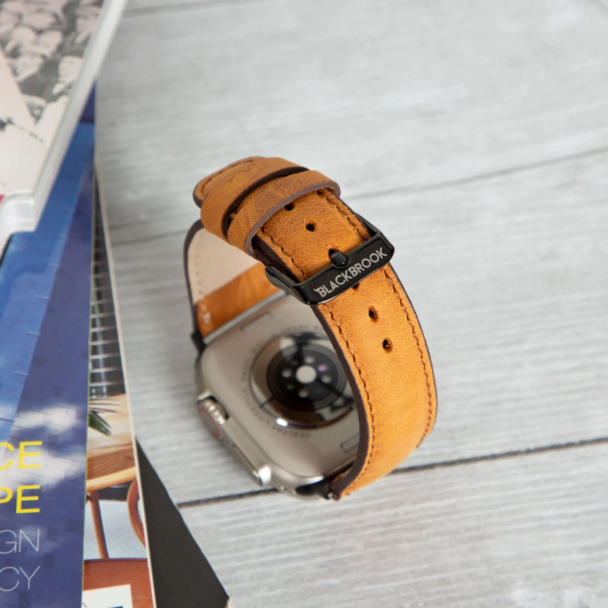 Classic Band for Apple Watch 40mm / 41mm, Golden Brown, Black Hardware