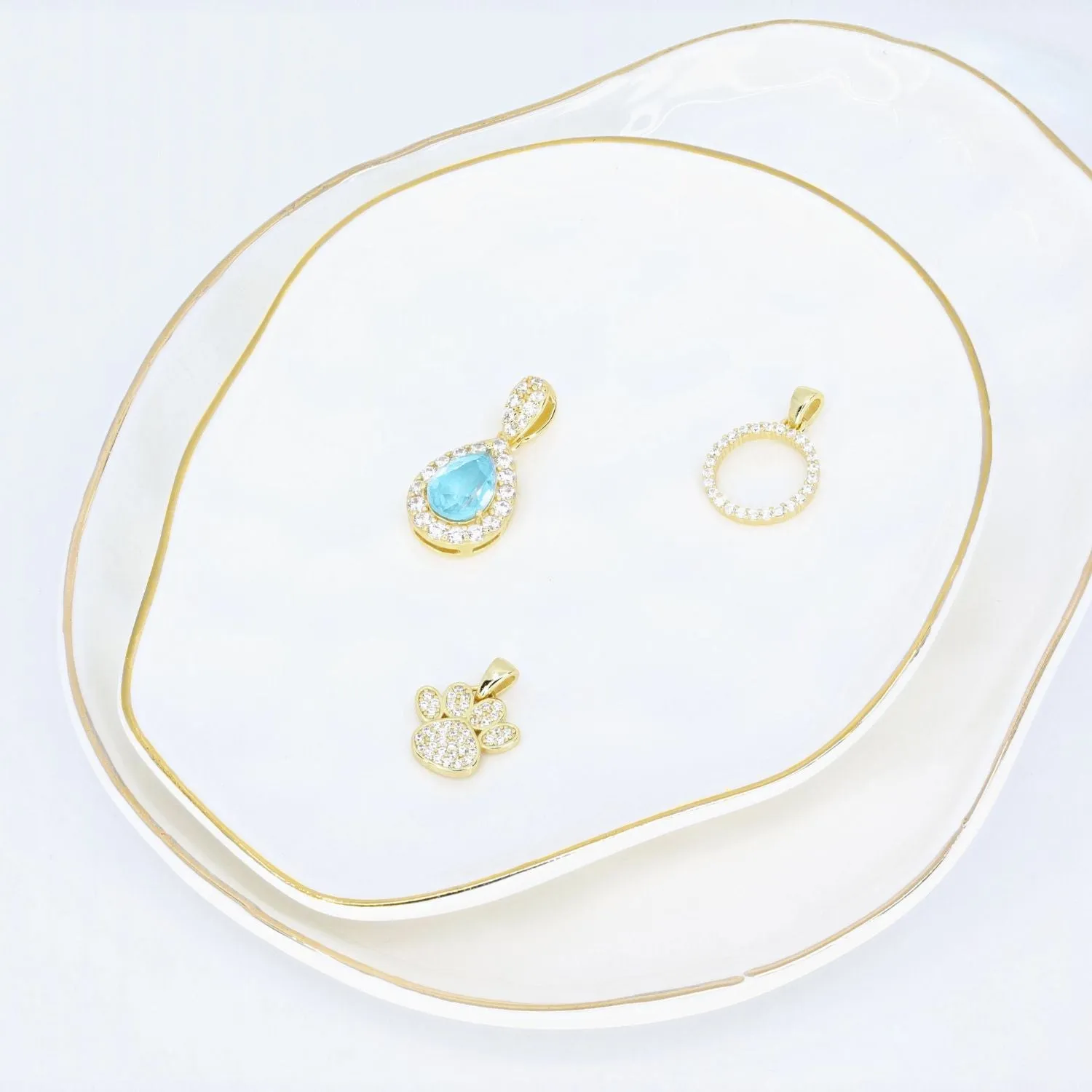 CZ Small Circle Pendant (Gold)