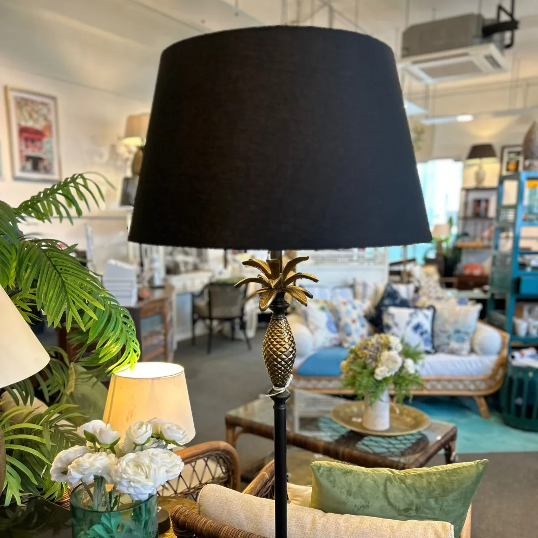 Floor Lamp with Antique Pineapple Decor