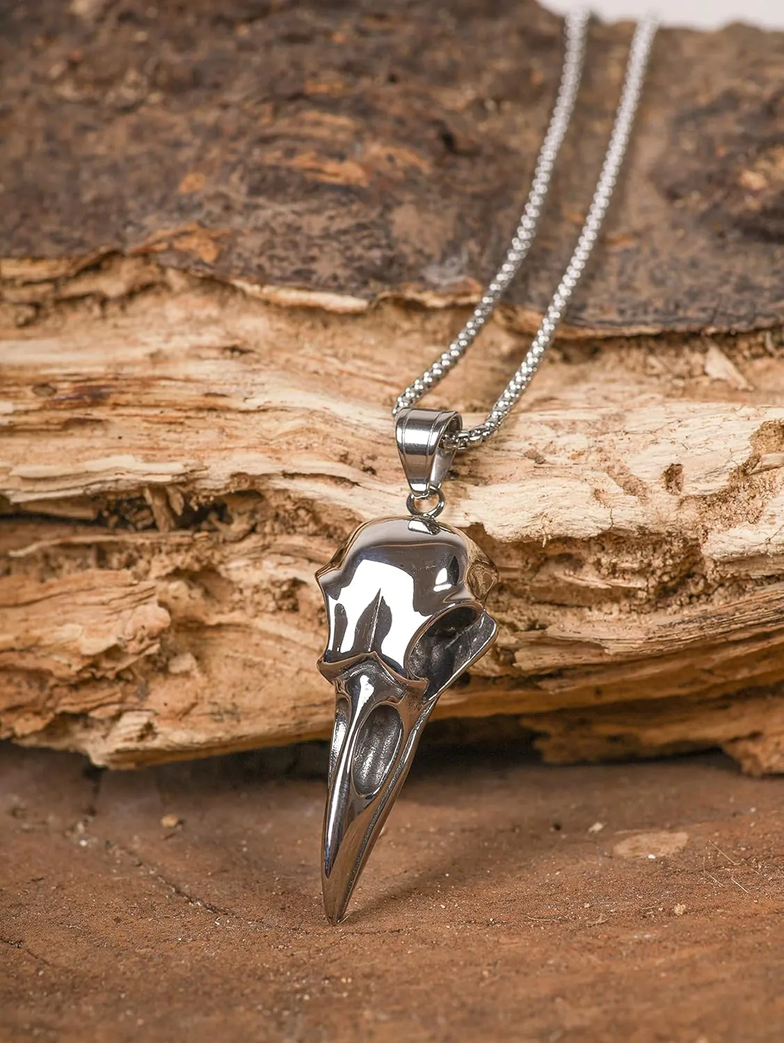 HAQUIL Stainless Steel Raven Skull Pendant Necklace, Box Chain, Gothic Punk Biker Raven Jewelry Gift for Men and Women