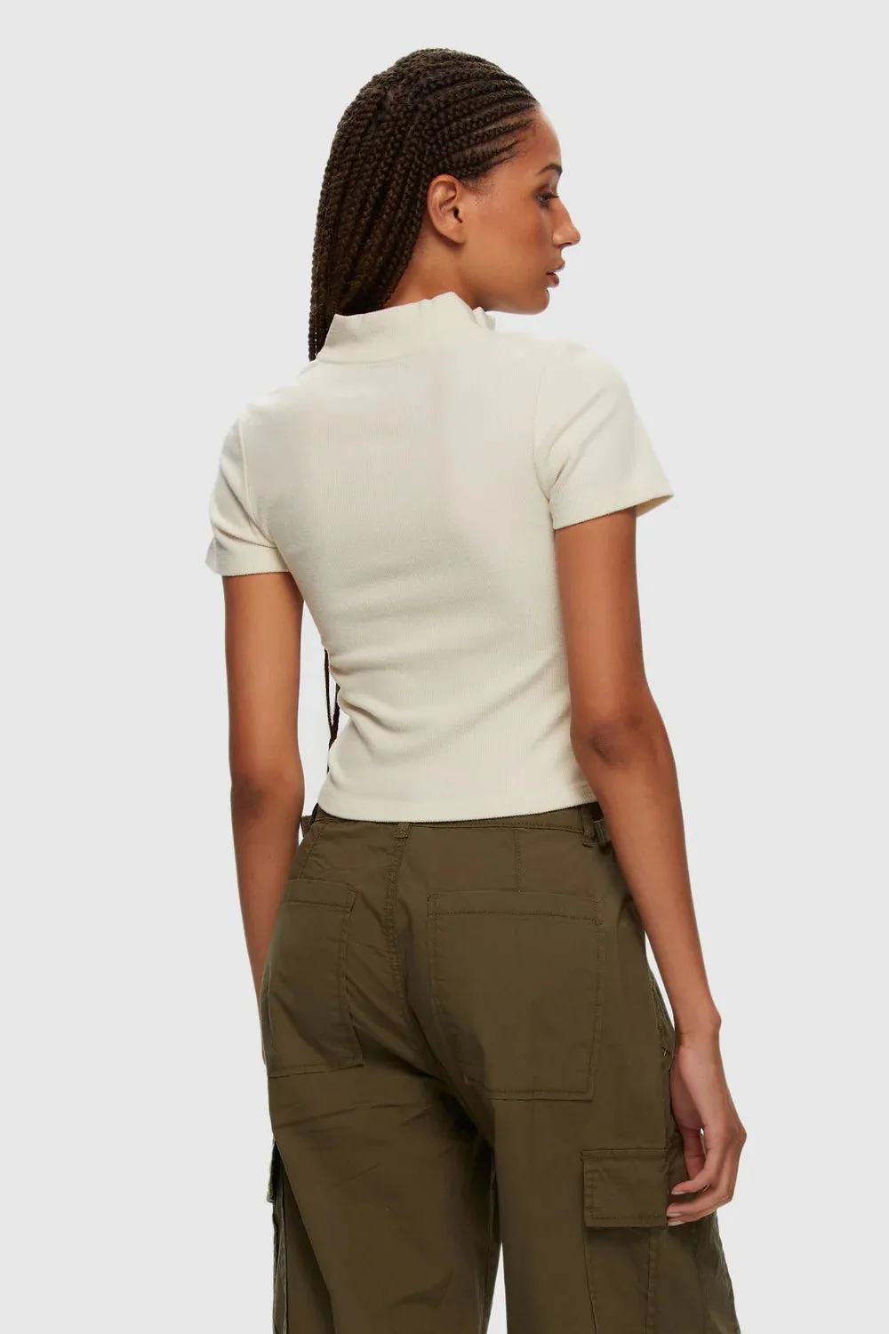 Kuwalla Cropped Mock Neck Tee (Birch)