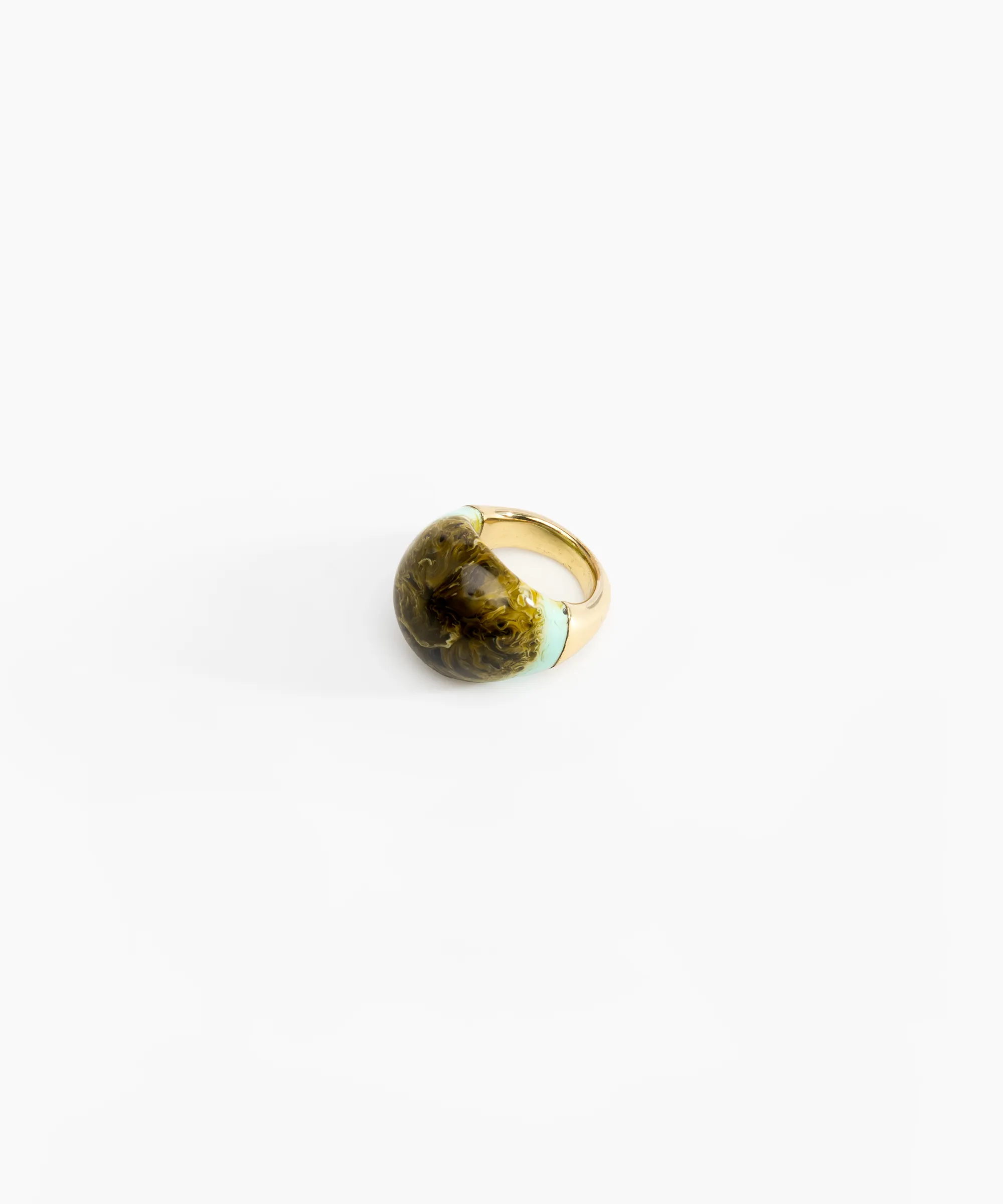Large Horn Ring