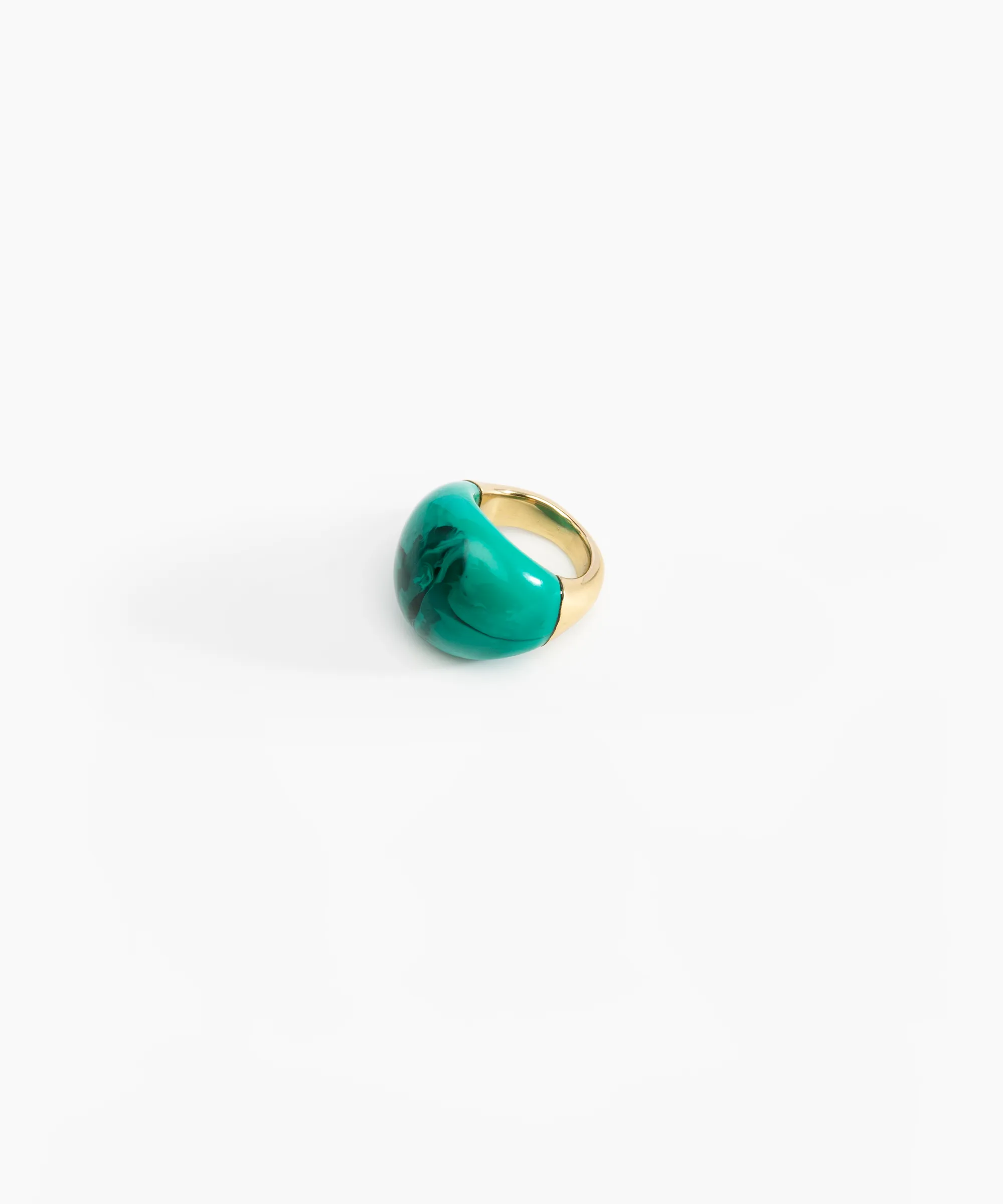 Large Horn Ring