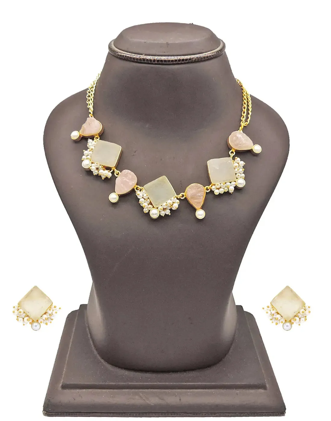 Malet Necklace
