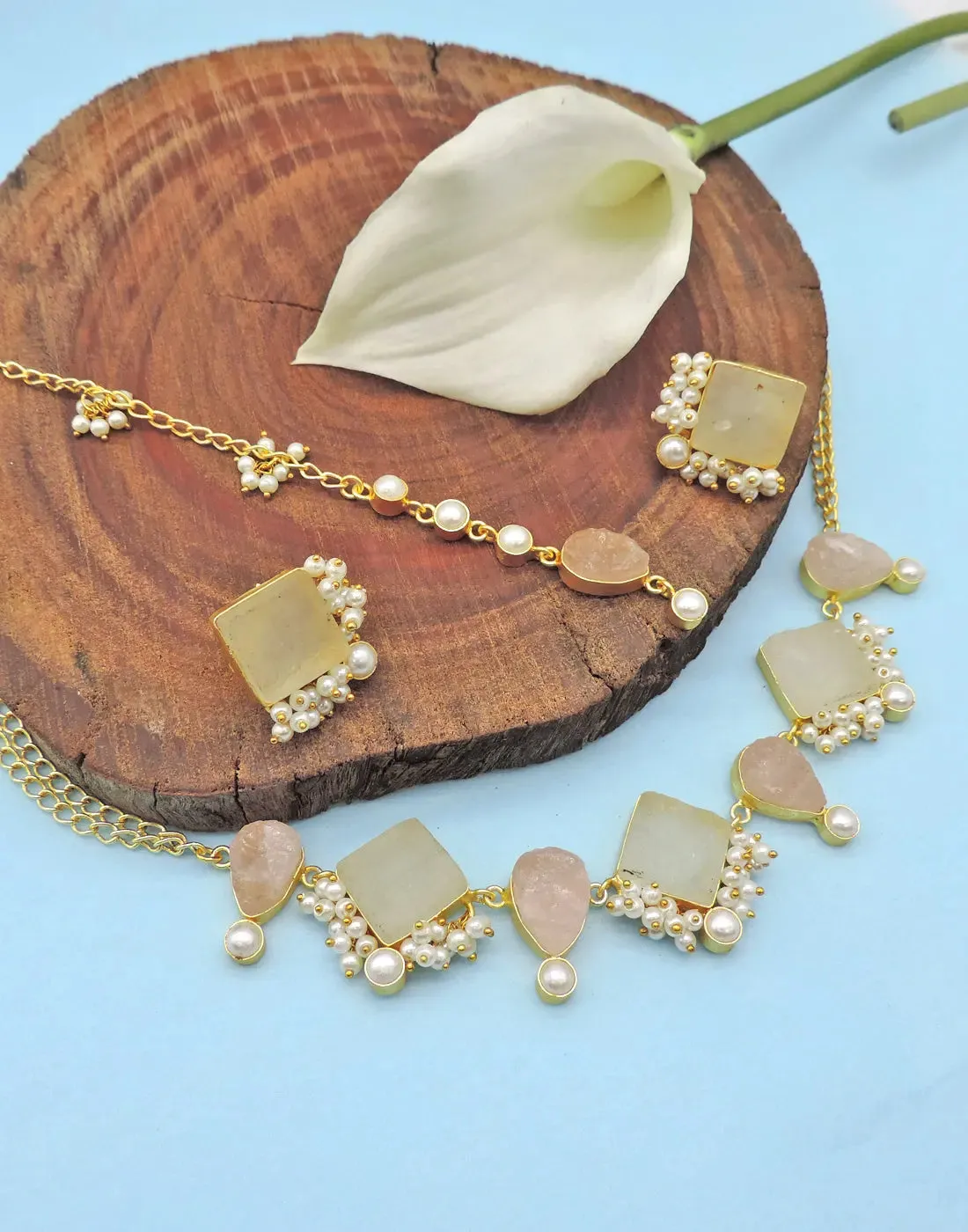 Malet Necklace