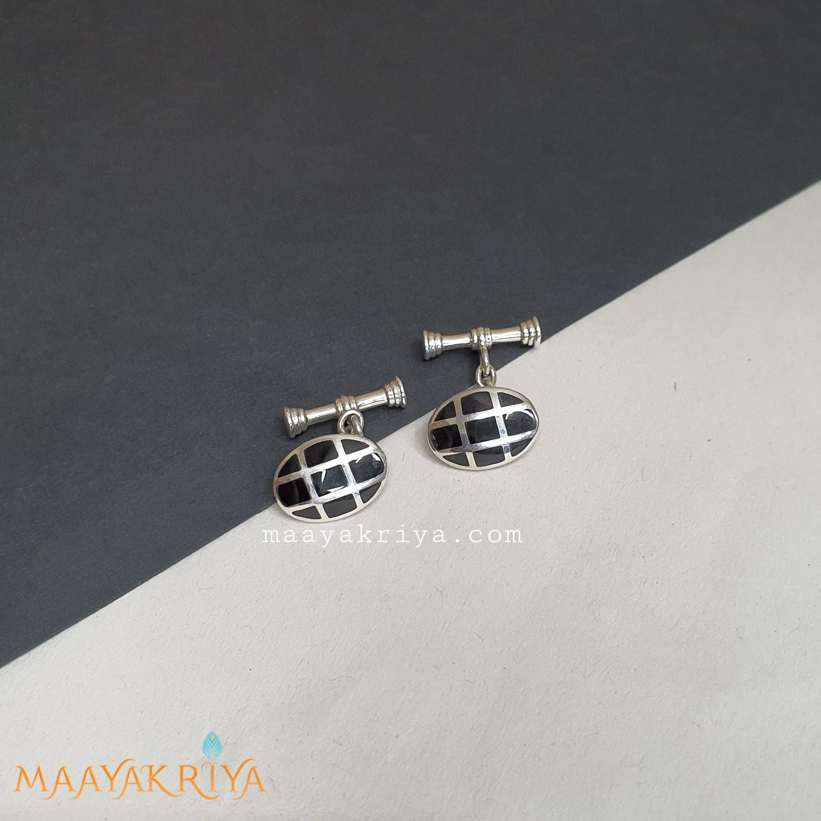 Oval Checkered Cufflinks