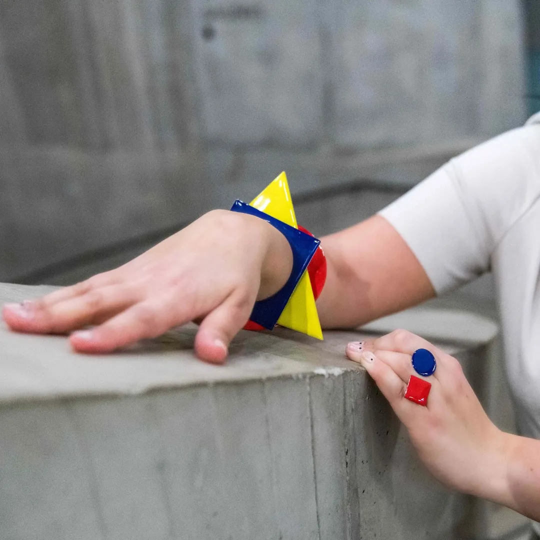 Picasso – bracelet with enamel – red