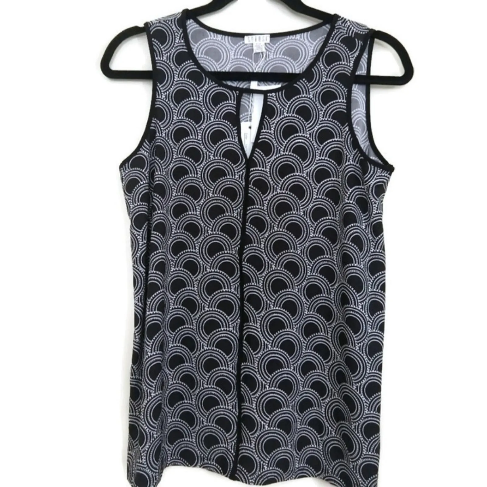 Spense Black Circle Pattern Sleeveless Top  M