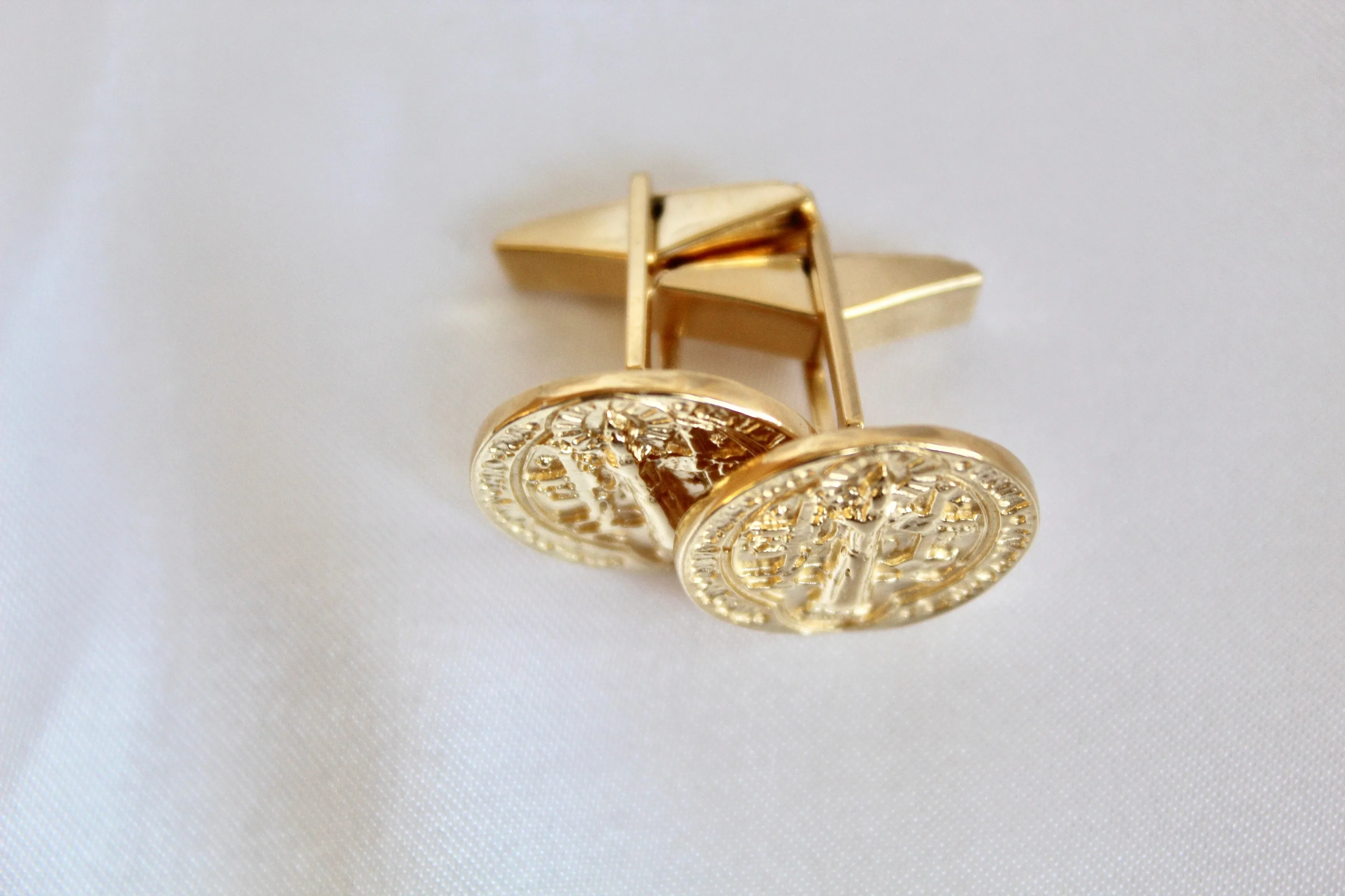 St. Benedict Cufflinks in Gold Vermeil