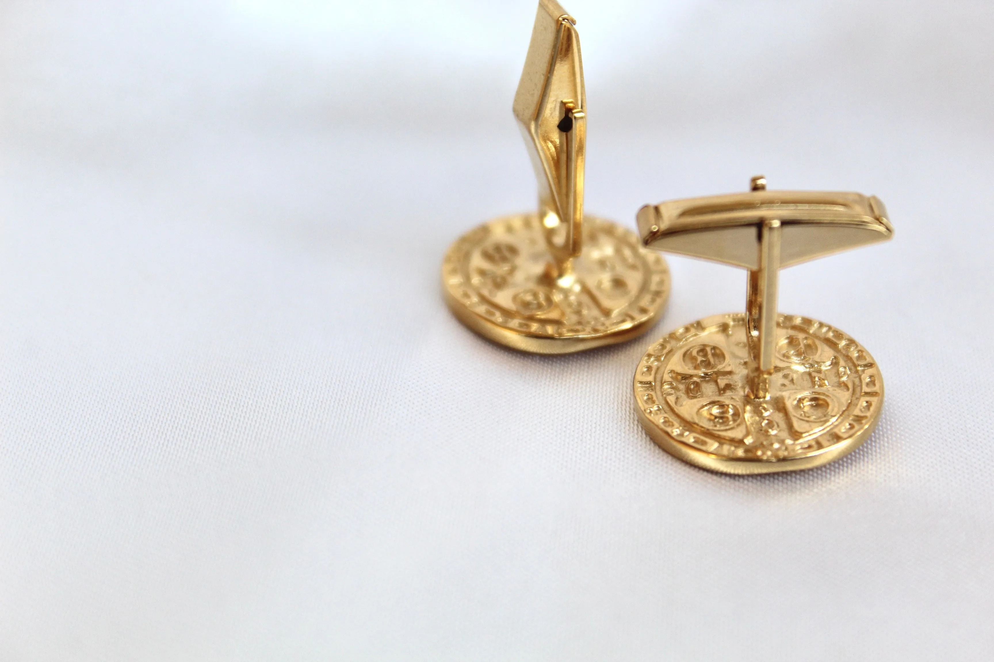 St. Benedict Cufflinks in Gold Vermeil