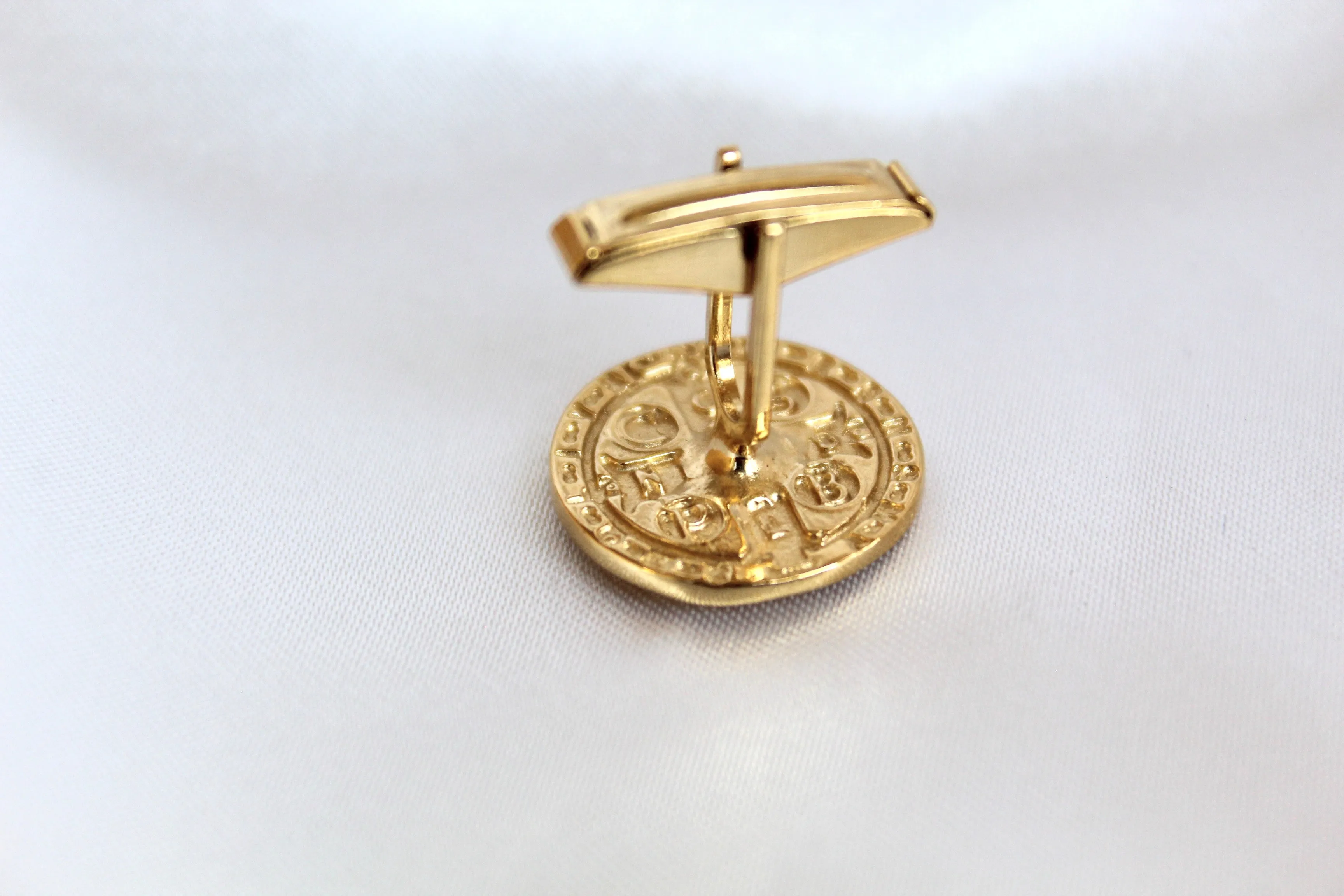 St. Benedict Cufflinks in Gold Vermeil